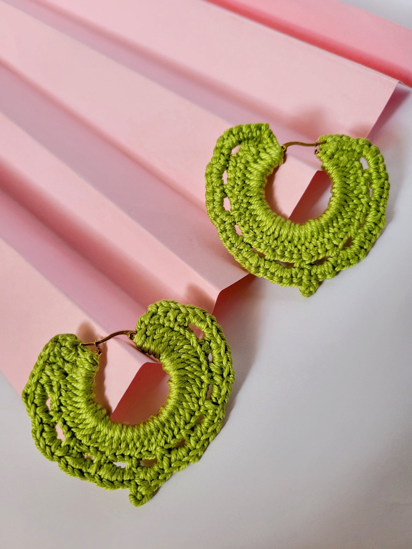 Leaf Hoop